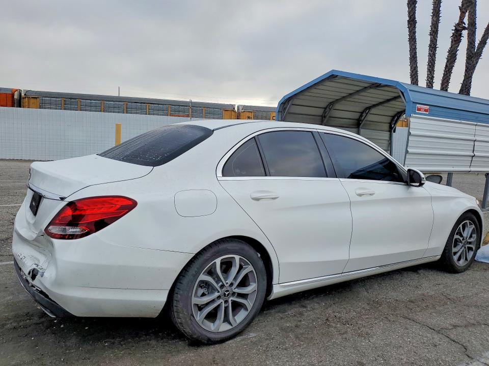 Продаж на аукціоні авто 2018 Mercedes-benz C, vin: 55SWF4JB3JU272494, номер лоту: 52965386