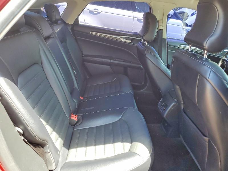 54450556 :رقم المزاد ، 3FA6P0HD1JR259729 vin ، 2018 Ford Fusion مزاد بيع