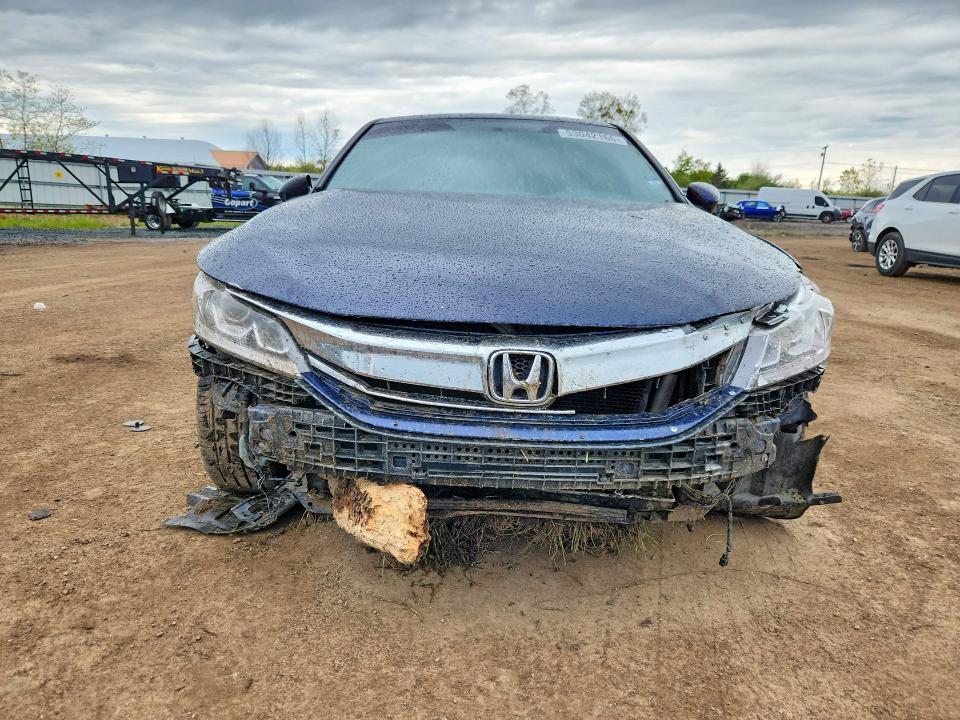 Продажа на аукционе авто 2017 Honda Accord, vin: 1HGCR2F55HA012198, номер лота: 53042166