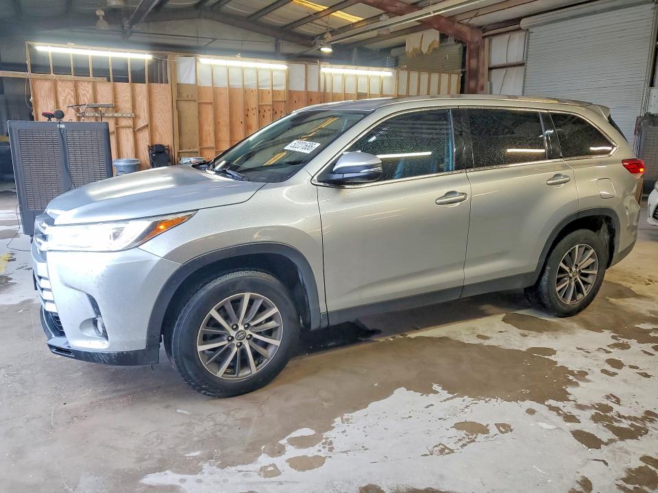 Aukcja sprzedaży 2019 Toyota Highlander, vin: 5TDKZRFH3KS559140, numer aukcji: 52231686
