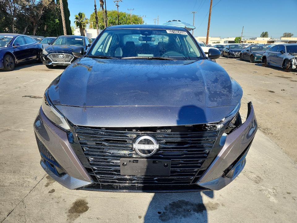 Продаж на аукціоні авто 2026 Nissan Altima, vin: 1N4BL4DVXTN315558, номер лоту: 52102426