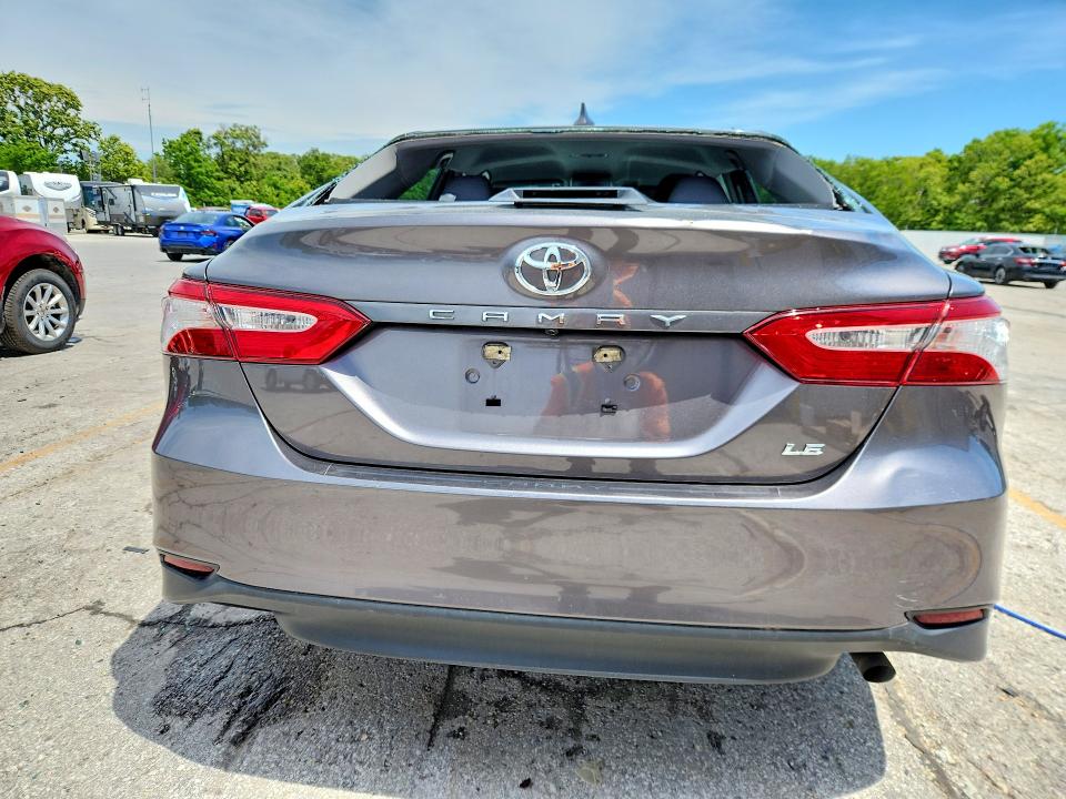 2019 Toyota Camry მანქანა იყიდება აუქციონზე, vin: 4T1B11HK8KU713804, აუქციონის ნომერი: 52415236