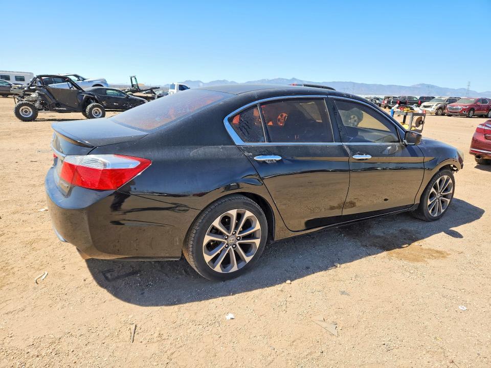 53657926 :رقم المزاد ، 1HGCR2F54FA214124 vin ، 2015 Honda Accord مزاد بيع