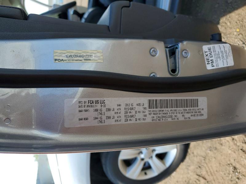 2017 Jeep Compass მანქანა იყიდება აუქციონზე, vin: 1C4NJCBA4HD123282, აუქციონის ნომერი: 51566376
