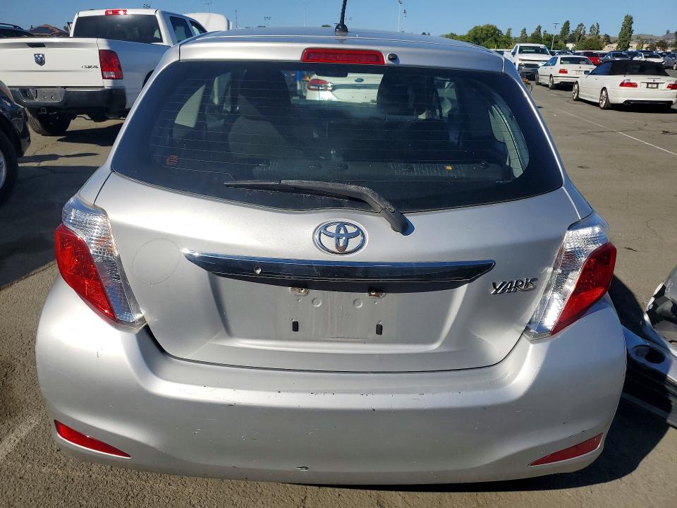 53624476 :رقم المزاد ، VNKJTUD38EA009030 vin ، 2014 Toyota Yaris مزاد بيع