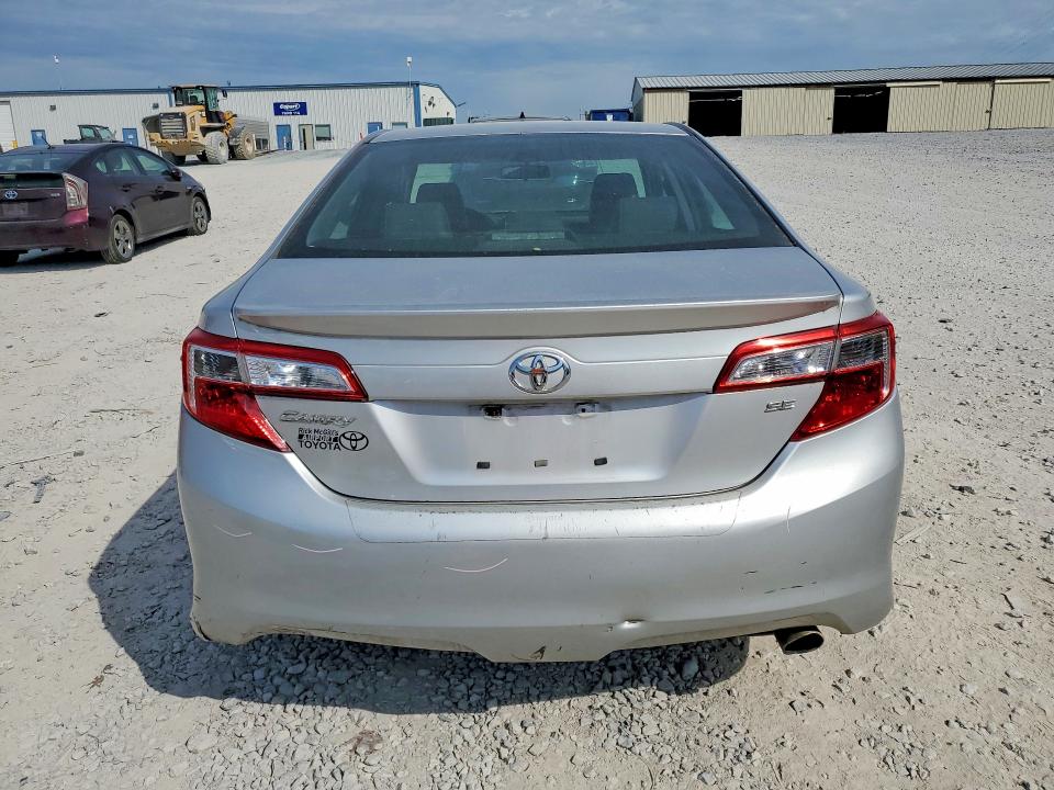 54141286 :رقم المزاد ، 4T1BF1FK8DU299527 vin ، 2013 Toyota Camry مزاد بيع