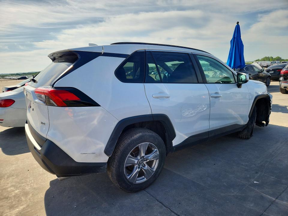 Продаж на аукціоні авто 2022 Toyota Rav4, vin: 2T3W1RFV4NW194467, номер лоту: 52731966