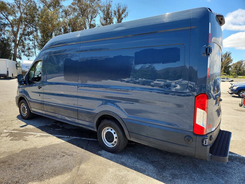 55447476 :رقم المزاد ، 1FTBR3X85LKB27928 vin ، 2020 Ford Transit مزاد بيع