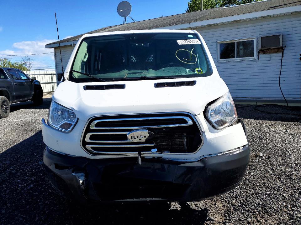 2017 Ford Transit მანქანა იყიდება აუქციონზე, vin: 1FTYR1ZM9HKA99888, აუქციონის ნომერი: 53276486