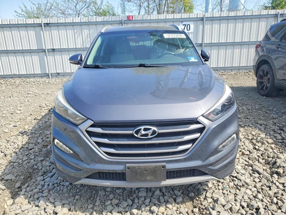 52355836 :رقم المزاد ، KM8J3CAL0JU770615 vin ، 2018 Hyundai Tucson مزاد بيع