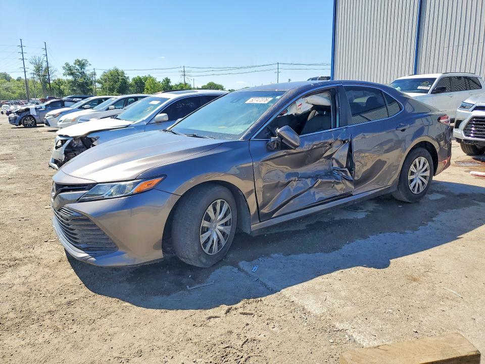 Auction sale of the 2018 Toyota Camry, vin: 4T1B11HK1JU610450, lot number: 52747376