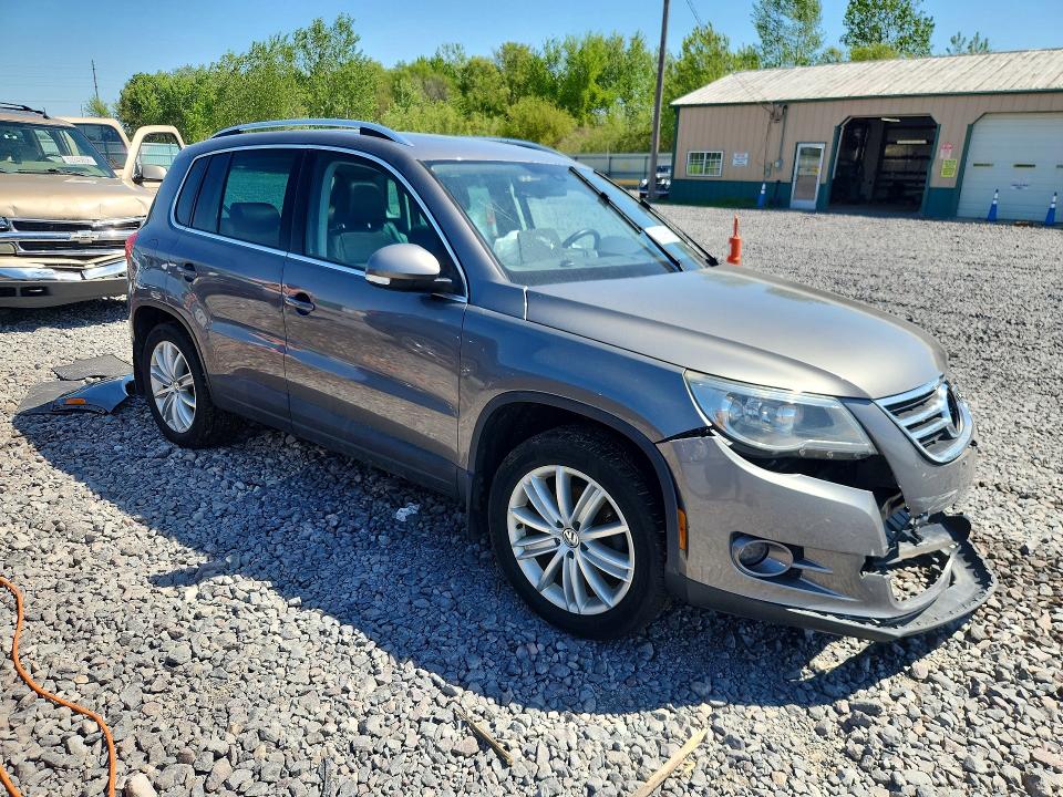 Aukcja sprzedaży 2011 Volkswagen Tiguan, vin: WVGBV7AX9BW530932, numer aukcji: 52003866