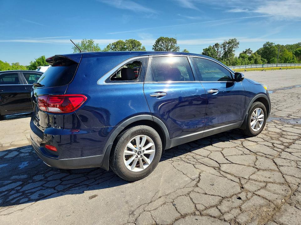 2019 Kia Sorento მანქანა იყიდება აუქციონზე, vin: 5XYPG4A3XKG547493, აუქციონის ნომერი: 52448216