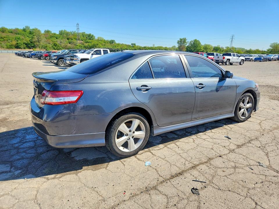 Aukcja sprzedaży 2011 Toyota Camry, vin: 4T1BF3EKXBU620140, numer aukcji: 51325806