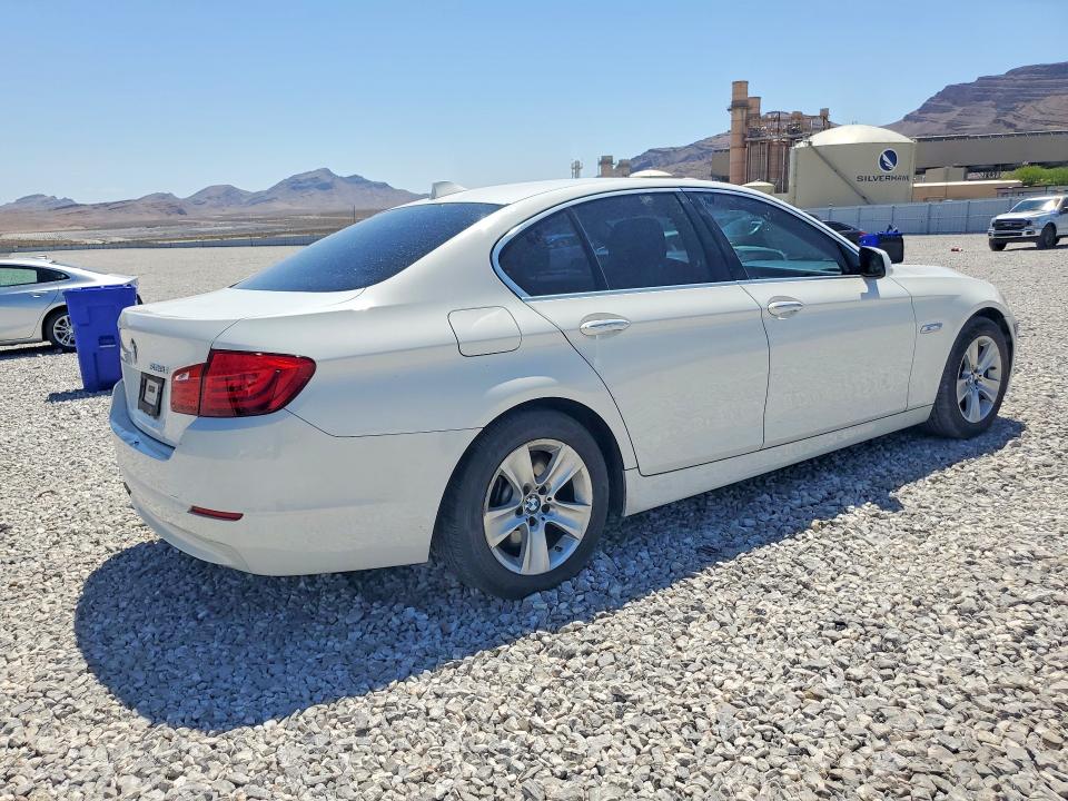 2013 Bmw 528 მანქანა იყიდება აუქციონზე, vin: WBAXG5C55DDY35666, აუქციონის ნომერი: 53769486