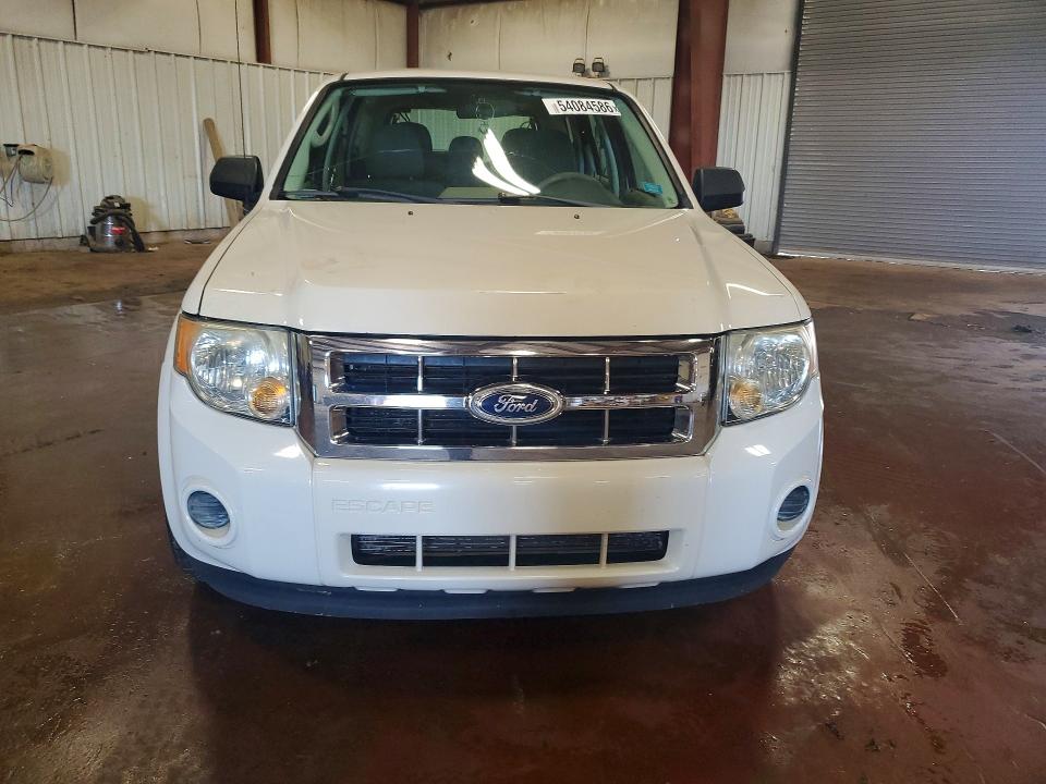 2010 Ford Escape მანქანა იყიდება აუქციონზე, vin: 1FMCU0C73AKC65944, აუქციონის ნომერი: 54084586