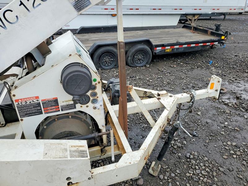 56172346 :رقم المزاد ، 5WDS110199S200236 vin ، 2009 Urwi Industrial Equipment مزاد بيع