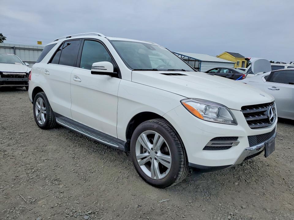 Aukcja sprzedaży 2015 Mercedes-benz Ml, vin: 4JGDA5HB0FA540884, numer aukcji: 52356276