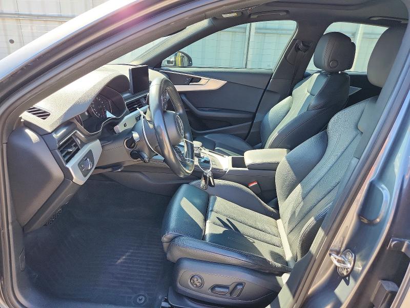 2019 Audi A4 მანქანა იყიდება აუქციონზე, vin: WAUDNAF4XKA044343, აუქციონის ნომერი: 52870586