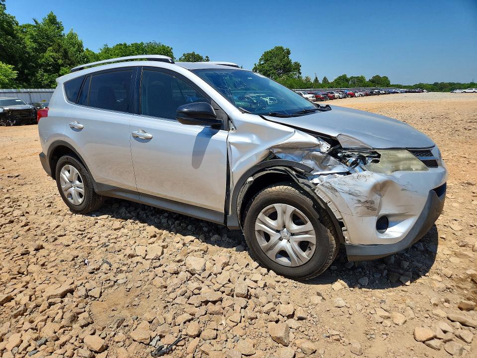 53949946 :رقم المزاد ، JTMZFREV0FD049327 vin ، 2015 Toyota Rav4 مزاد بيع