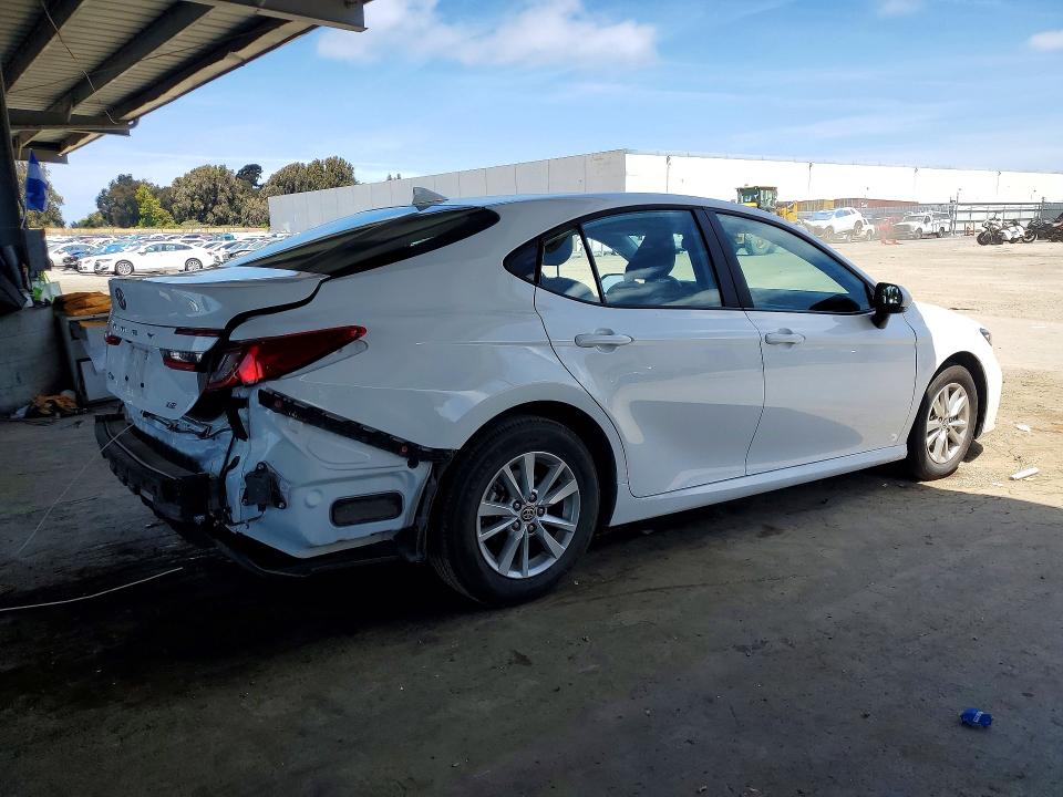 53546786 :رقم المزاد ، 4T1DAACK4SU117072 vin ، 2025 Toyota Camry مزاد بيع