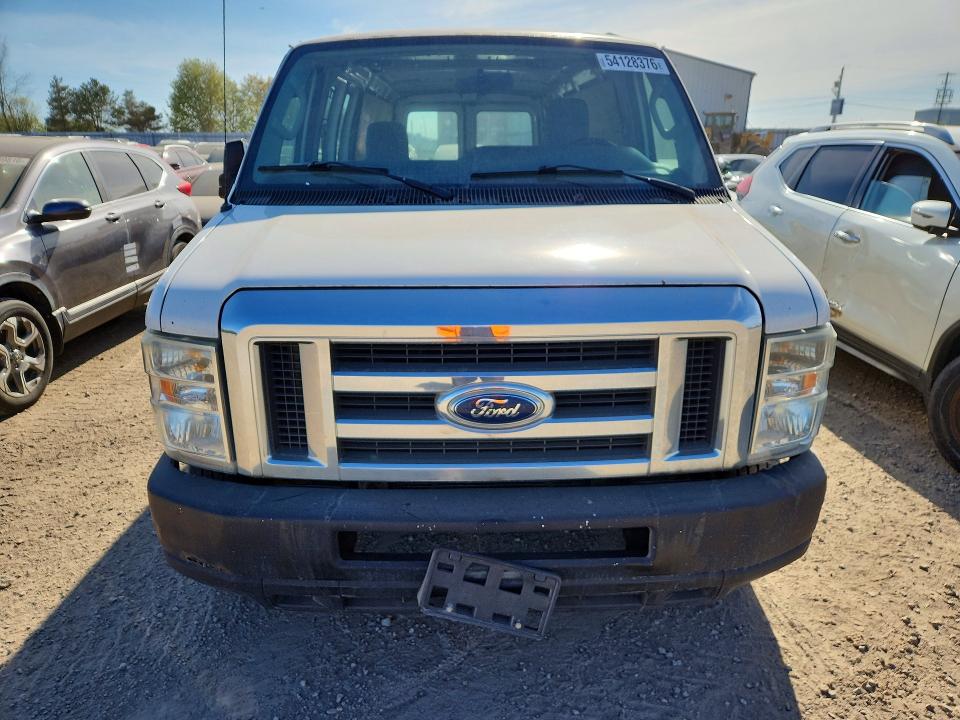 54128376 :رقم المزاد ، 1FTNE24W39DA45408 vin ، 2009 Ford Econoline مزاد بيع