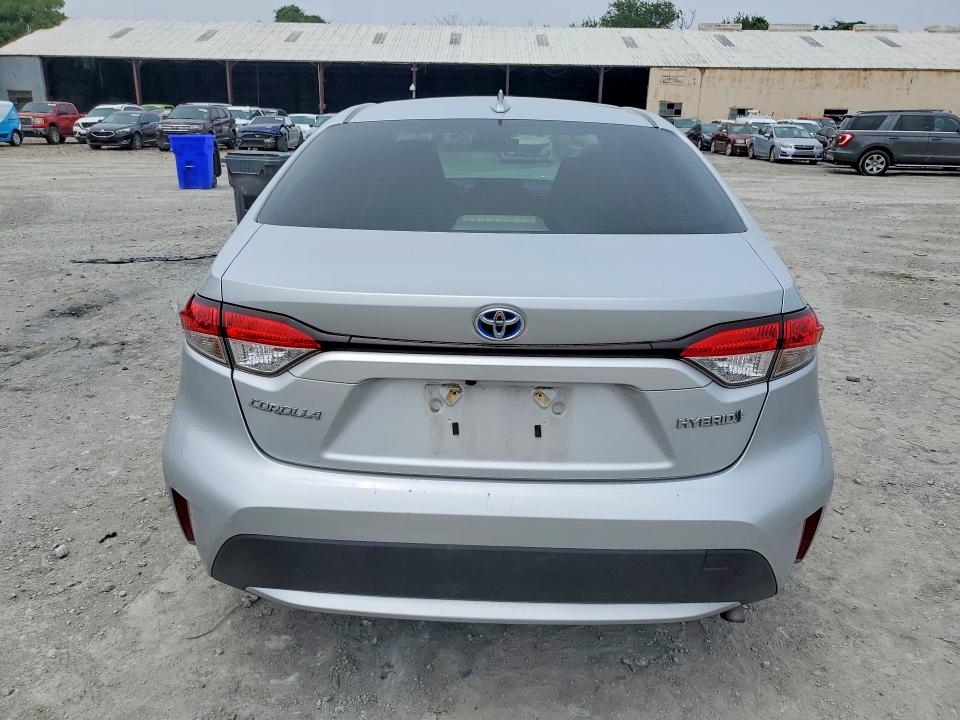 Продажа на аукционе авто 2022 Toyota Corolla, vin: JTDEAMDE0N3011201, номер лота: 52842956