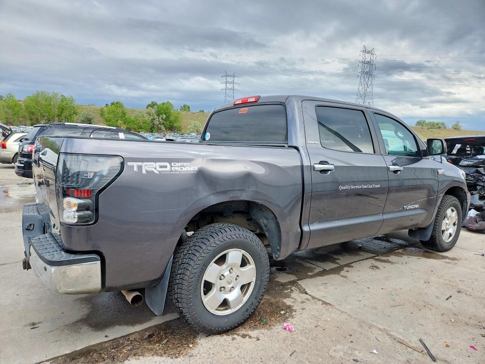 53214156 :رقم المزاد ، 5TFHW5F15BX195294 vin ، 2011 Toyota Tundra مزاد بيع