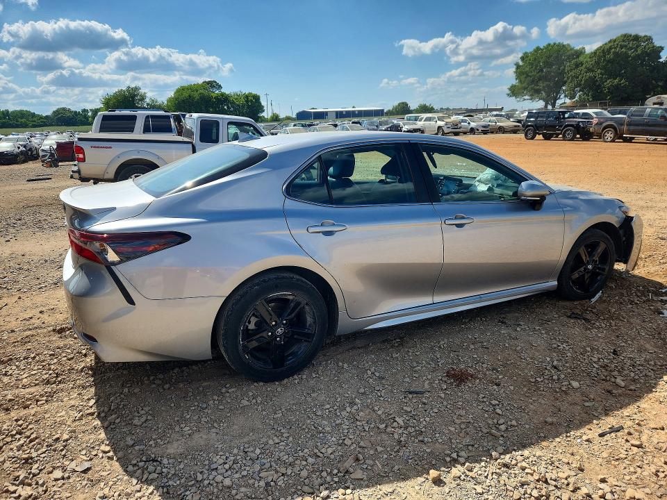 2022 Toyota Camry მანქანა იყიდება აუქციონზე, vin: 4T1G11AK0NU713056, აუქციონის ნომერი: 53193786