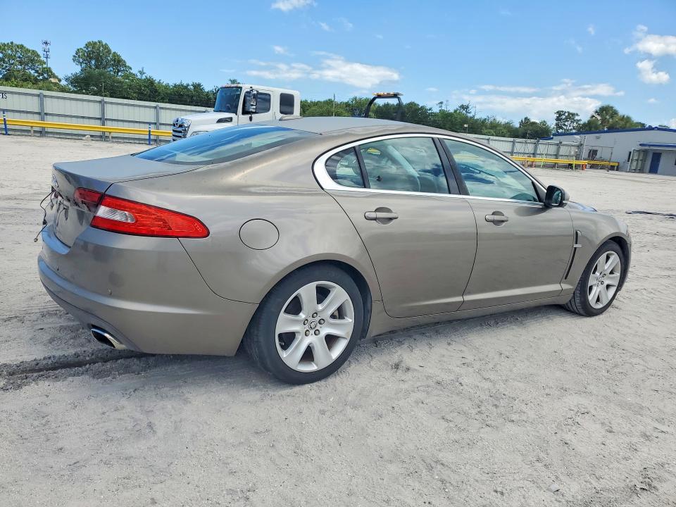53774996 :رقم المزاد ، SAJWA0FB0BLR94586 vin ، 2011 Jaguar Xf مزاد بيع