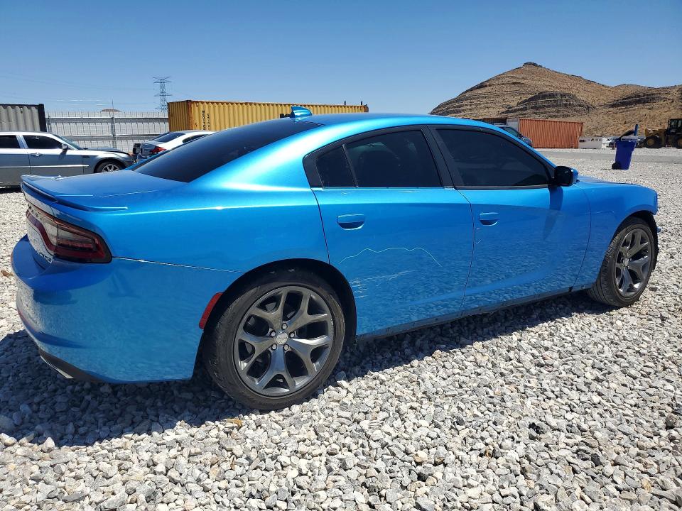 52370176 :رقم المزاد ، 2C3CDXHG3FH915459 vin ، 2015 Dodge Charger مزاد بيع