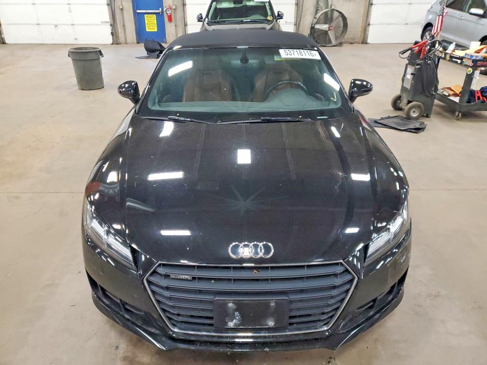 Продажа на аукционе авто 2017 Audi Tt, vin: TRUT5CFV7H1010670, номер лота: 53718116