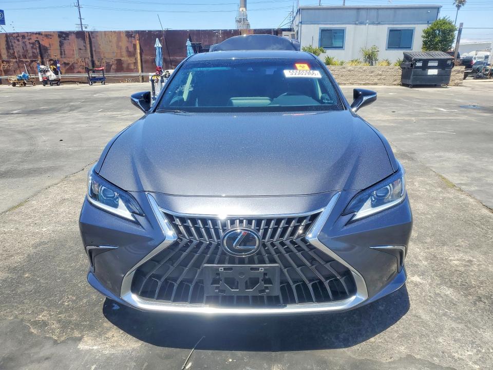 2024 Lexus Es 350 მანქანა იყიდება აუქციონზე, vin: 58ADZ1B16RU173681, აუქციონის ნომერი: 55505966