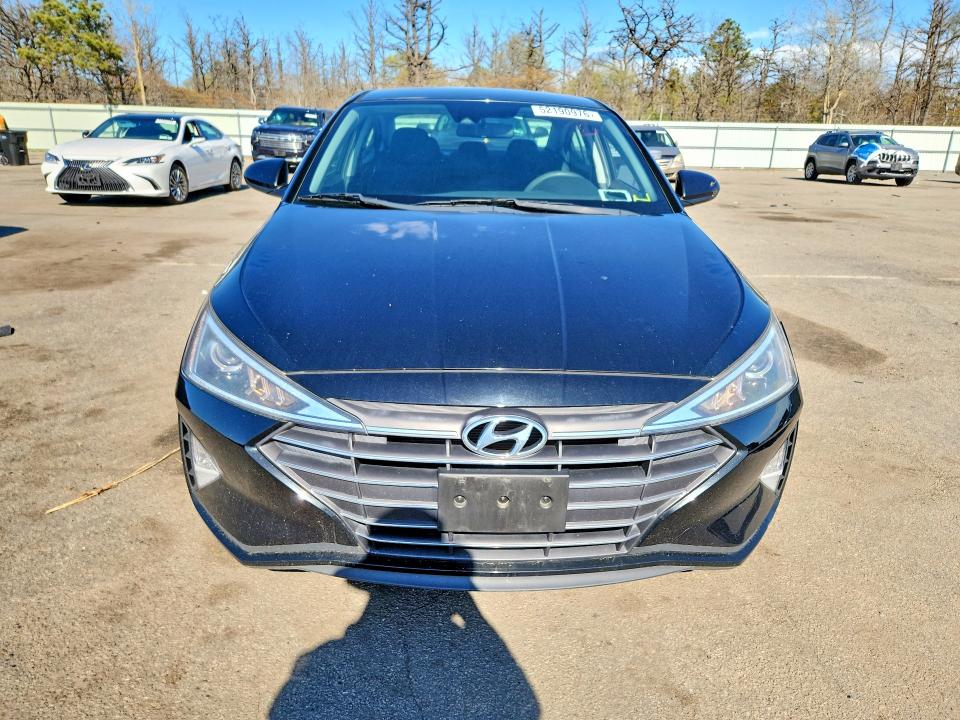 Продажа на аукционе авто 2019 Hyundai Elantra, vin: 5NPD84LF5KH443946, номер лота: 52190976