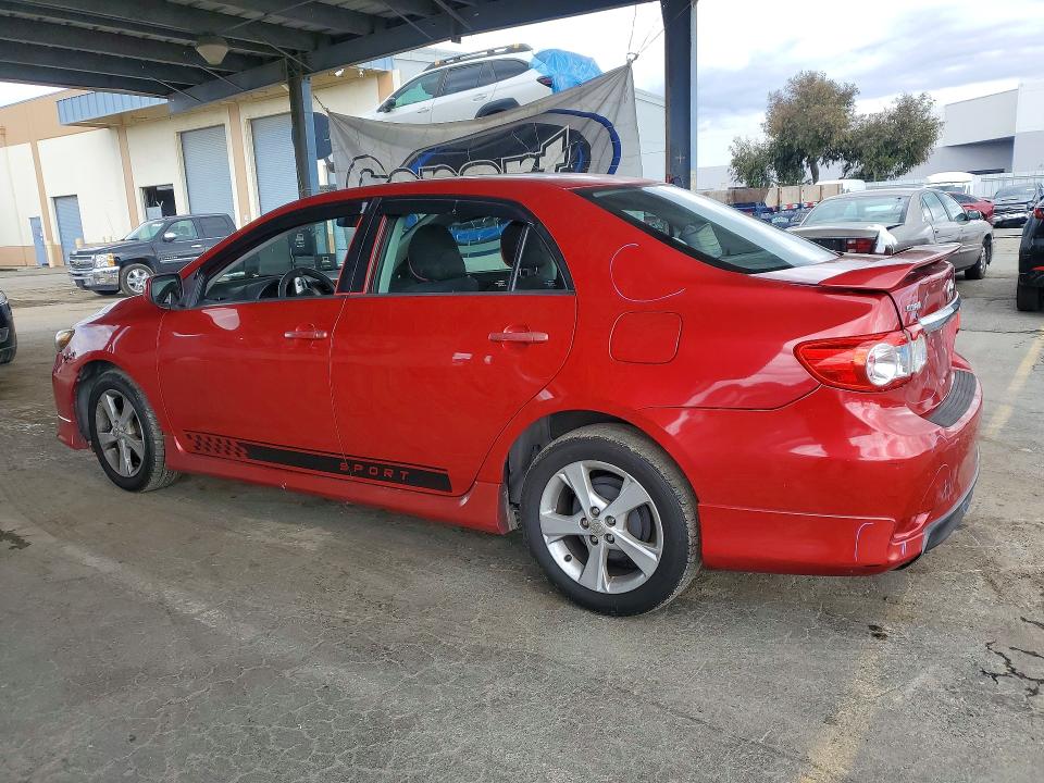54894906 :رقم المزاد ، 2T1BU4EE4BC610968 vin ، 2011 Toyota Corolla مزاد بيع