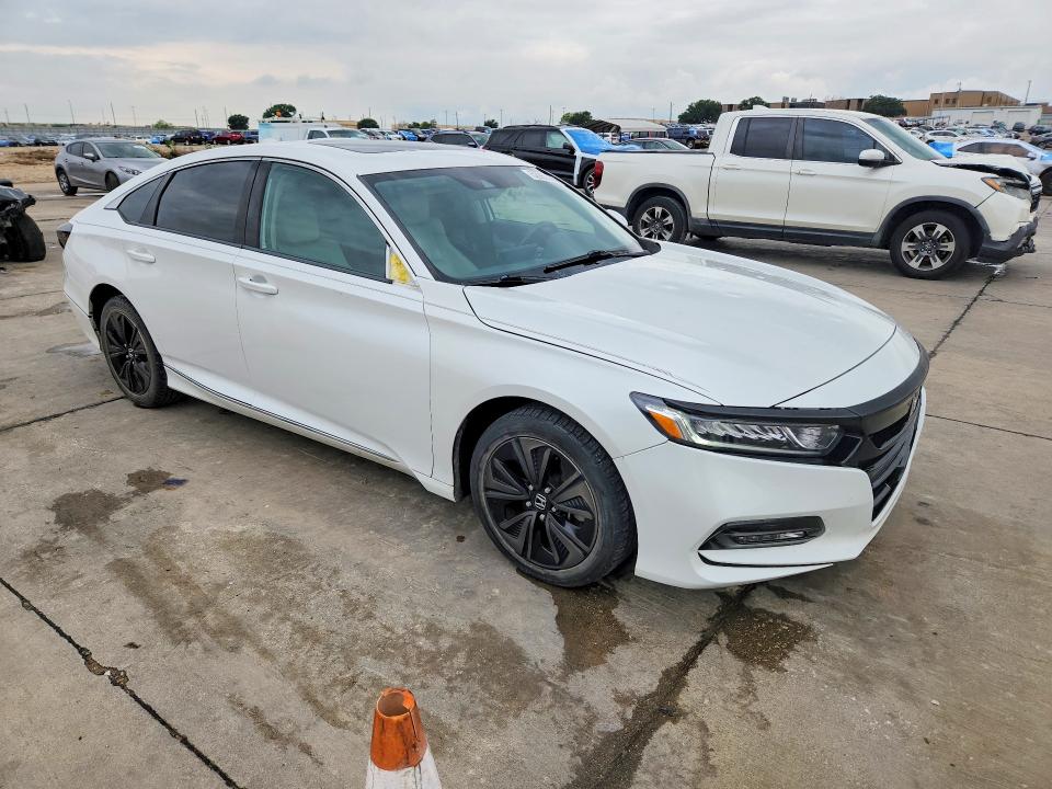 Продаж на аукціоні авто 2018 Honda Accord, vin: 1HGCV1F53JA140256, номер лоту: 52965306