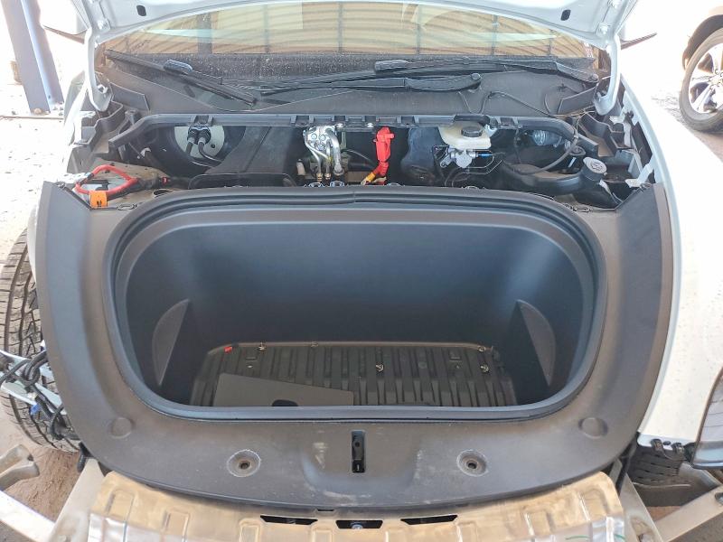 2025 Tesla Model Y მანქანა იყიდება აუქციონზე, vin: 7SAYGDED0SA377272, აუქციონის ნომერი: 53267206