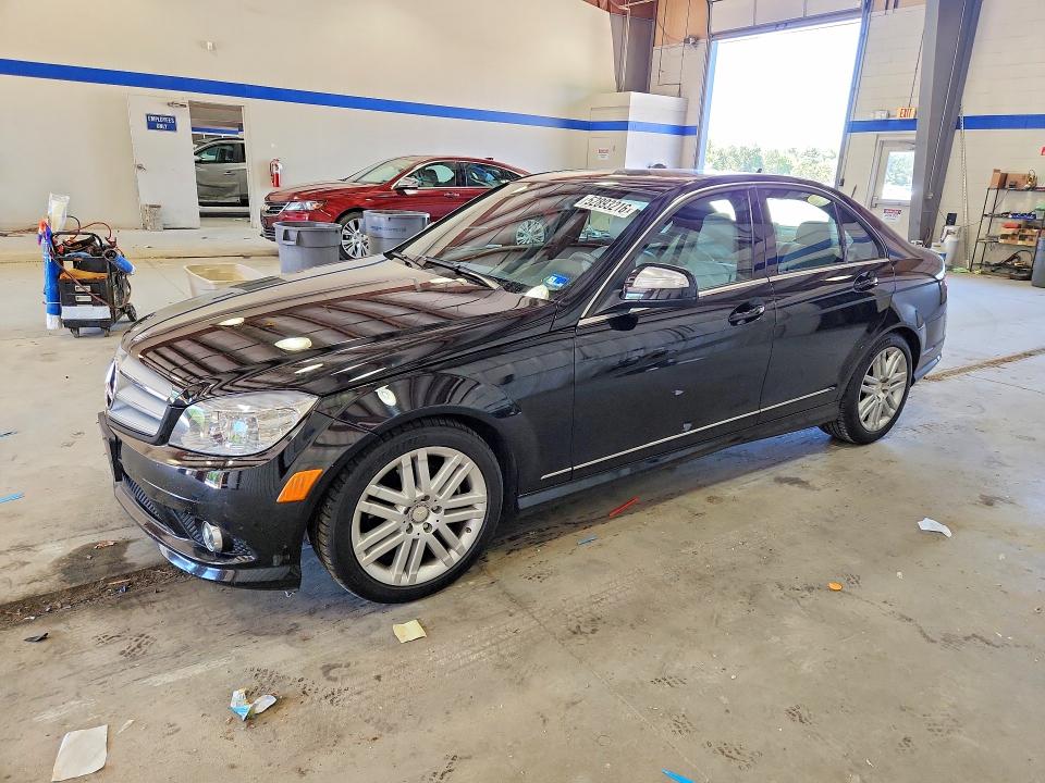 52893216 :رقم المزاد ، WDDGF54X09F268600 vin ، 2009 Mercedes-benz C مزاد بيع