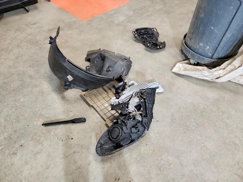 2017 Ford Escape მანქანა იყიდება აუქციონზე, vin: 1FMCU9GD2HUC77022, აუქციონის ნომერი: 53728776
