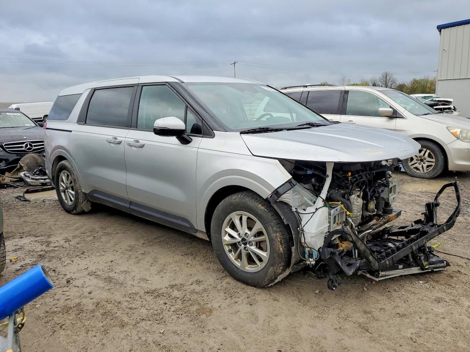 53519616 :رقم المزاد ، KNDNB4H38N6122809 vin ، 2022 Kia Carnival مزاد بيع