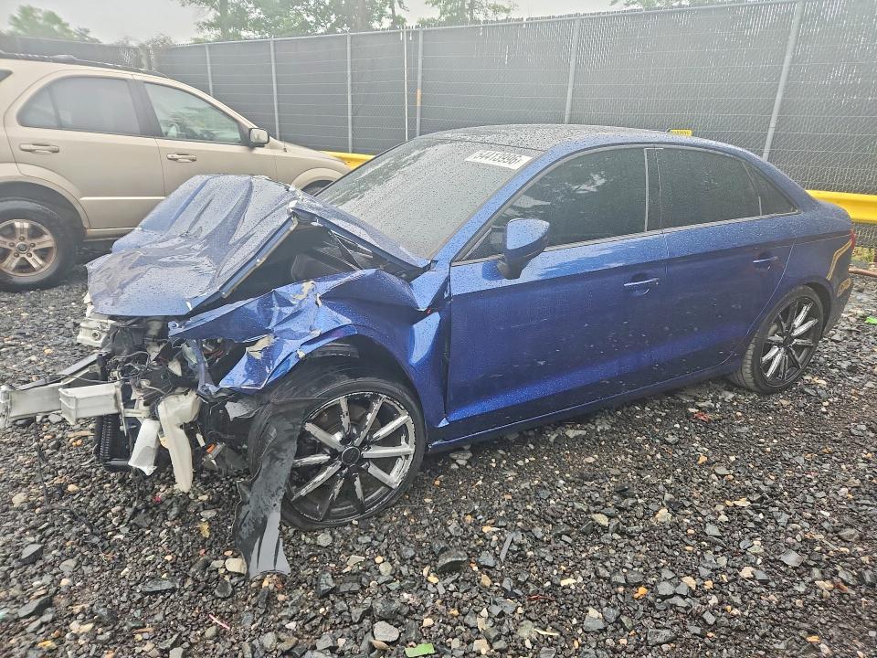 Продажа на аукционе авто 2016 Audi A3, vin: WAUA7GFF2G1034172, номер лота: 54413996
