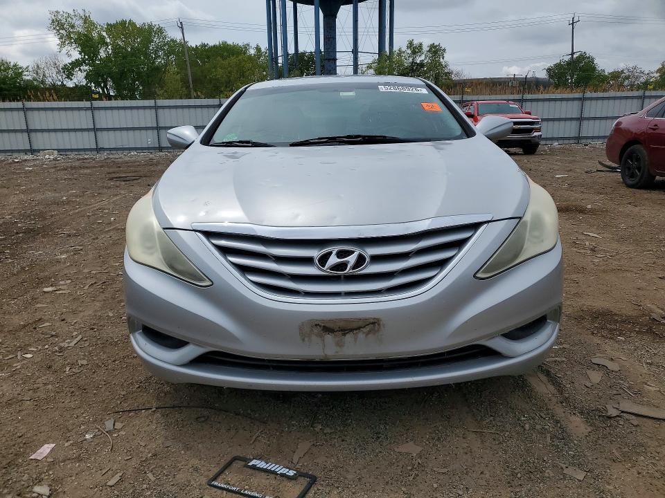 52868926 :رقم المزاد ، 5NPEB4AC7BH067586 vin ، 2011 Hyundai Sonata مزاد بيع