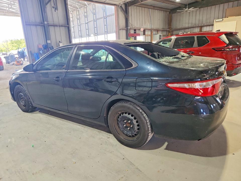 52596366 :رقم المزاد ، 4T1BF1FK3HU269728 vin ، 2017 Toyota Camry مزاد بيع