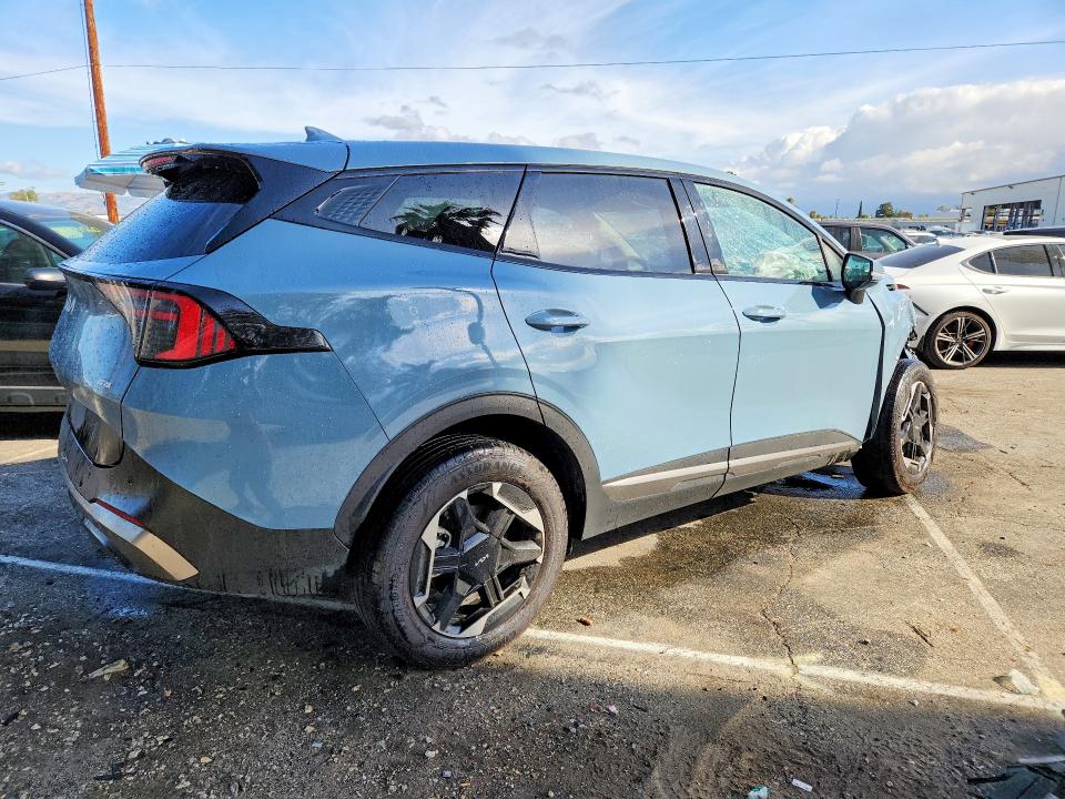 2026 Kia Sportage მანქანა იყიდება აუქციონზე, vin: KNDPUDDG7T7295241, აუქციონის ნომერი: 52315356