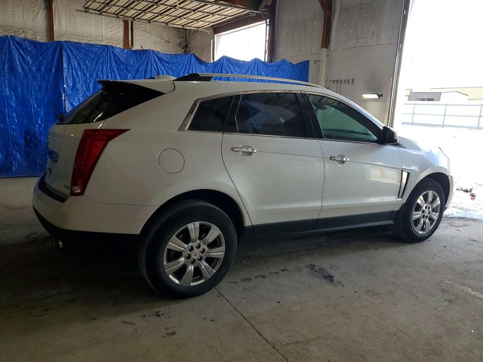 53137316 :رقم المزاد ، 3GYFNBE36FS603587 vin ، 2015 Cadillac Srx مزاد بيع