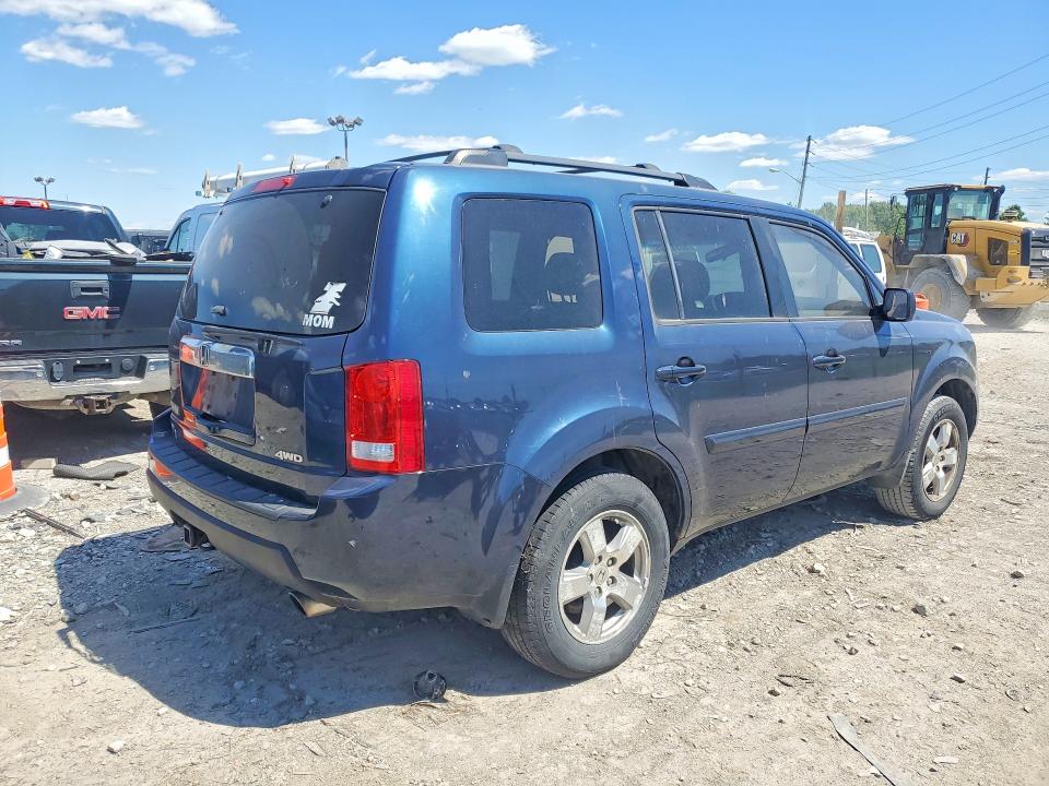 53531446 :رقم المزاد ، 5FNYF4H41BB032105 vin ، 2011 Honda Pilot مزاد بيع
