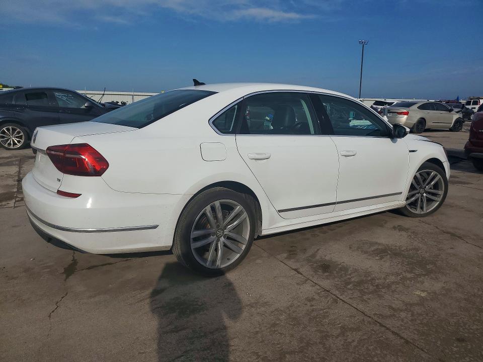 Продаж на аукціоні авто 2017 Volkswagen Passat, vin: 1VWDT7A31HC024647, номер лоту: 53005576