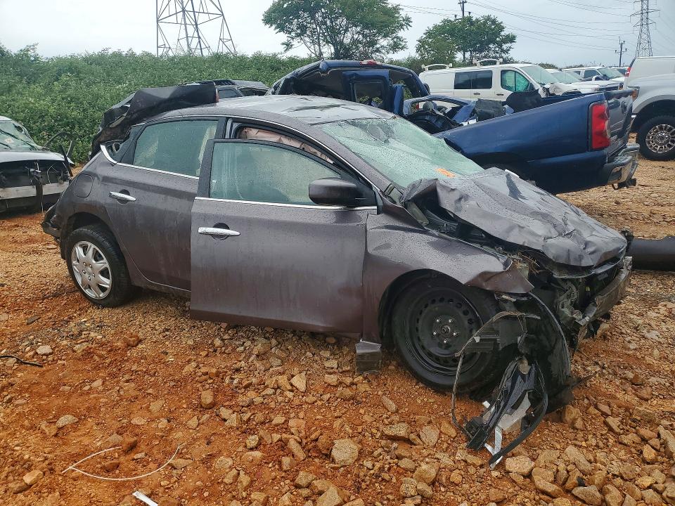 52555806 :رقم المزاد ، 3N1AB7AP0KY352123 vin ، 2019 Nissan Sentra مزاد بيع
