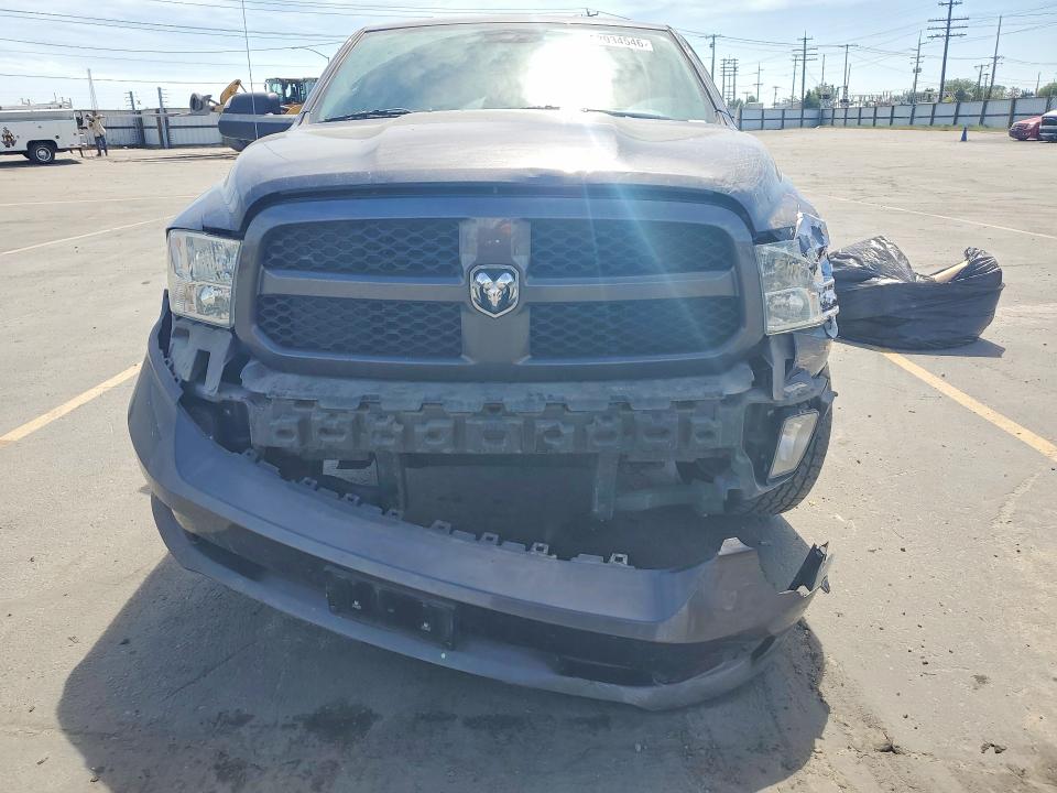 Продаж на аукціоні авто 2018 Ram 1500, vin: 1C6RR7FG8JS253039, номер лоту: 52934546
