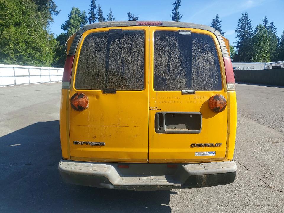 2001 Chevrolet Express G3500 მანქანა იყიდება აუქციონზე, vin: 1GBHG39RX11204998, აუქციონის ნომერი: 54720086